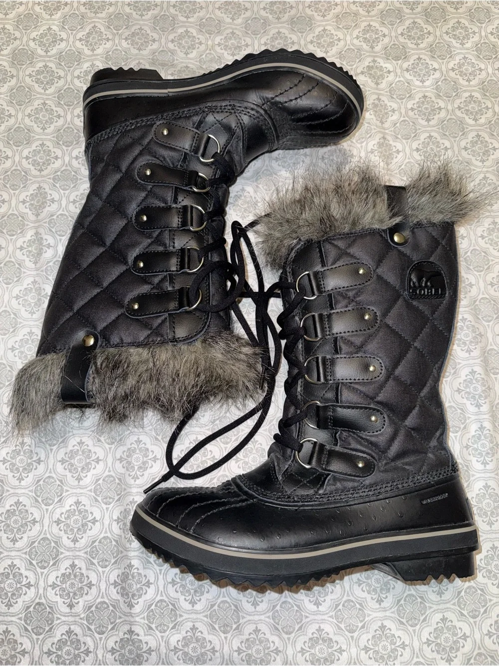 SOREL Tofino II Waterproof Winter Boots Faux Fur Women’s Size 8